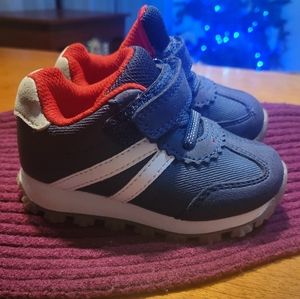 BRAND new toddler boys shoes